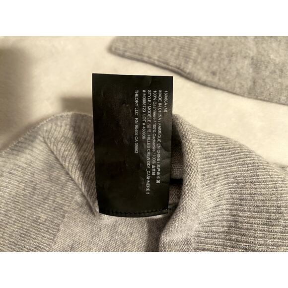 Theory Men's Hilles Cashmere Crew Sweater Size Medium - Picture 5 of 6